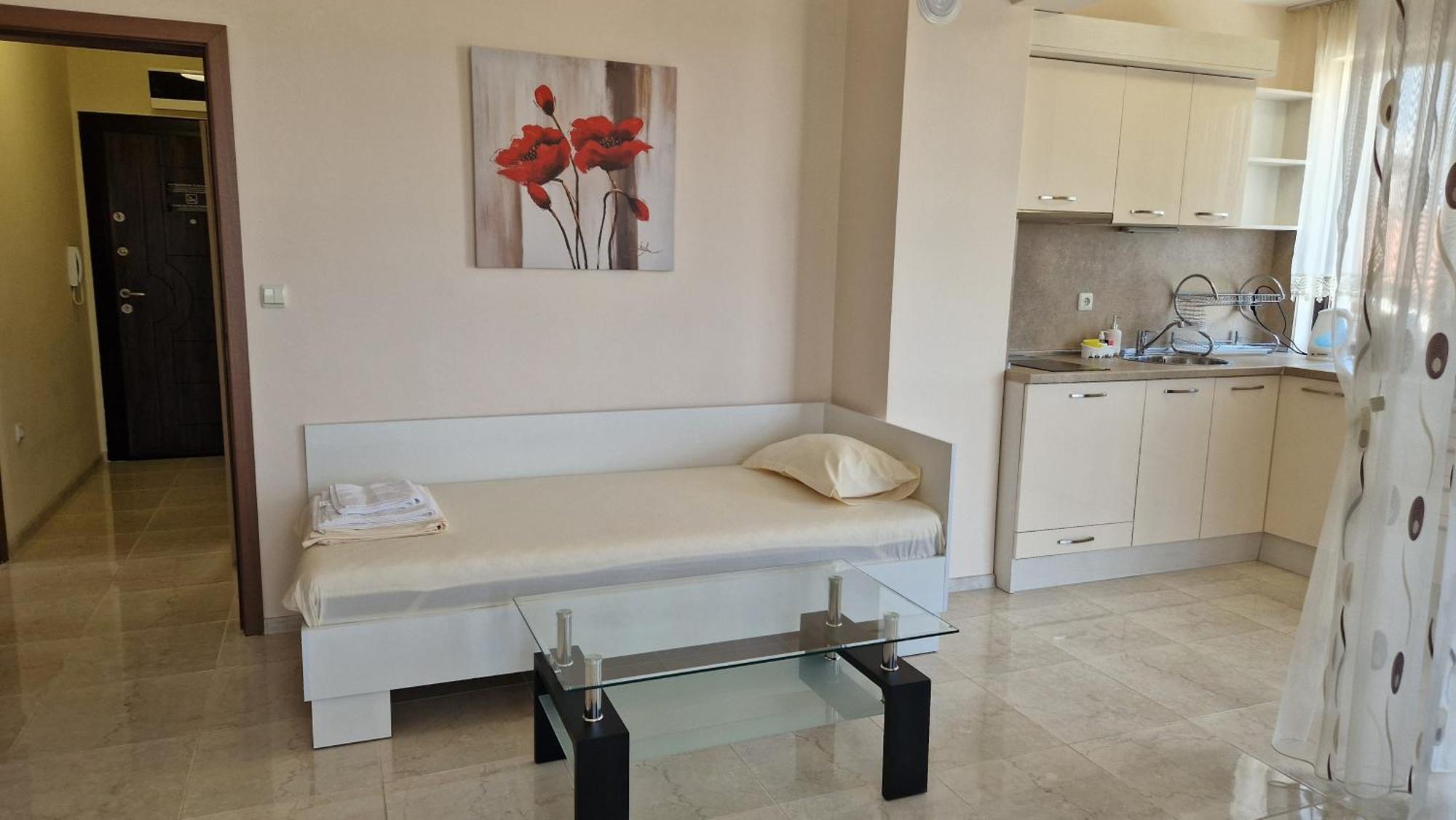 Luxury Apartments Ekaterina Chernomorets Bagian luar foto