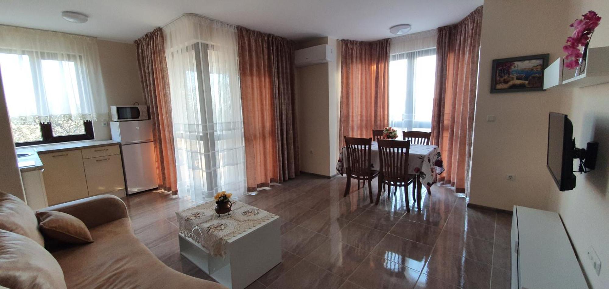 Luxury Apartments Ekaterina Chernomorets Bagian luar foto