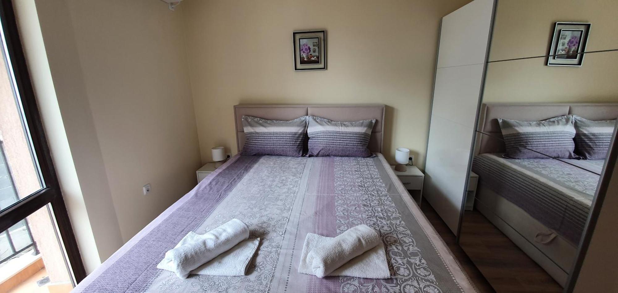 Luxury Apartments Ekaterina Chernomorets Bagian luar foto